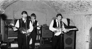 Primera actuación de The Beatles 09 / Feb / 1961